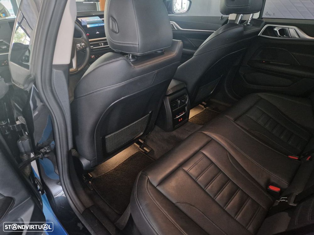 BMW i4 eDrive40 - 15