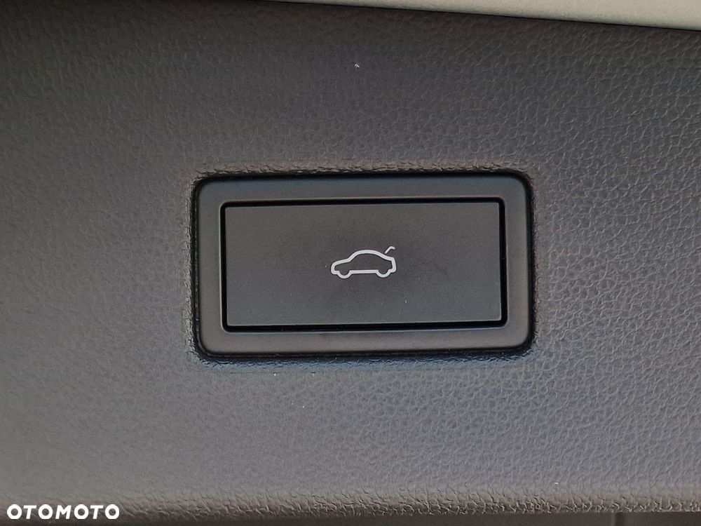 Volkswagen Tiguan 2.0 TDI SCR 4Mot R-Line DSG - 15