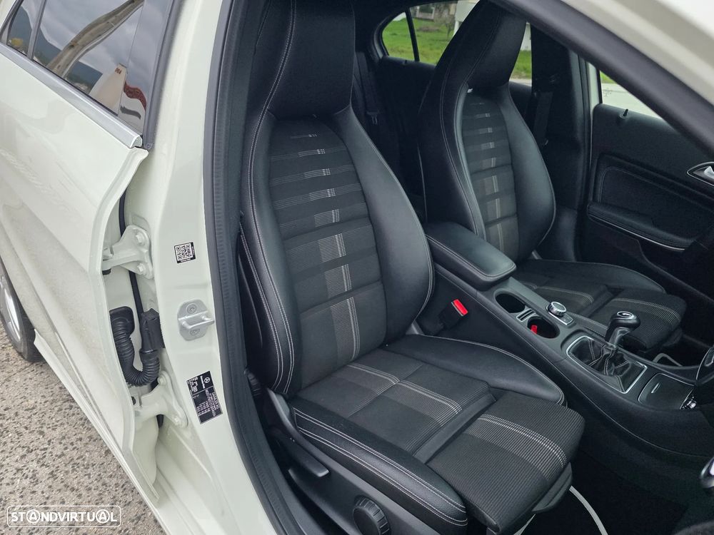 Mercedes-Benz A 180 d Urban - 4