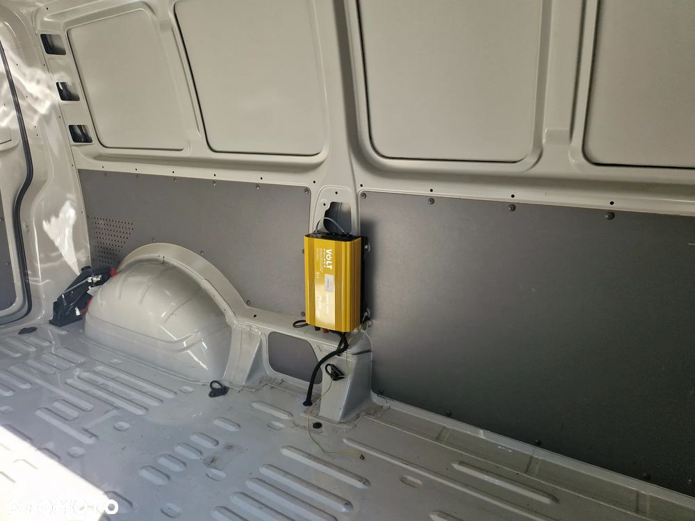 Volkswagen Transporter - 21