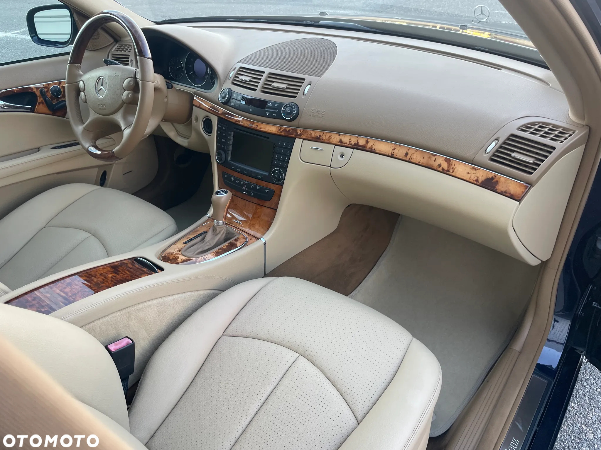 Mercedes-Benz Klasa E 350 4-Matic - 3