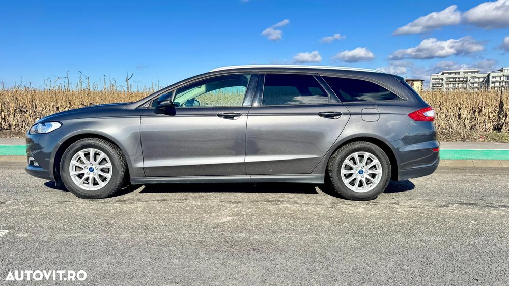 Ford Mondeo 2.0 TDCI Powershift Titanium - 5