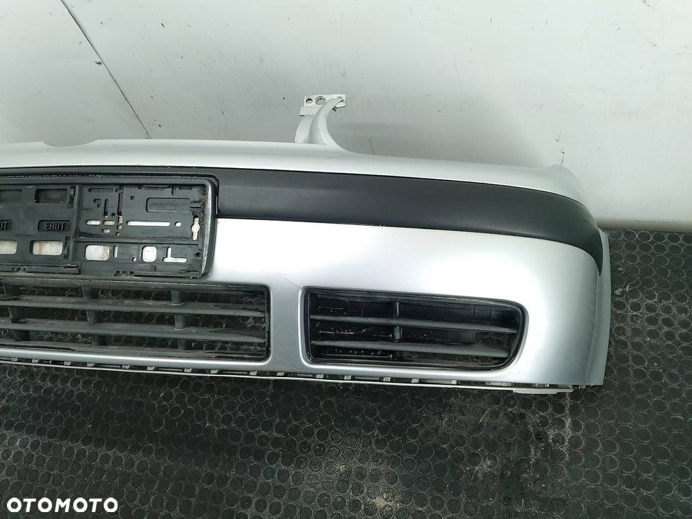 ZDERZAK PRZÓD VW GOLF IV LA7W - 11