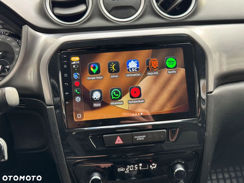 Suzuki Vitara 1.4 Boosterjet SHVS Premium 2WD - 29