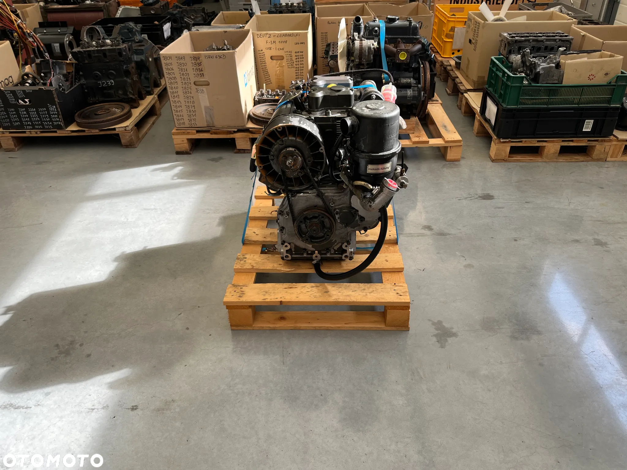 SILNIK LOMBARDINI 904 914 8LD600-2 6909NETTO - 2