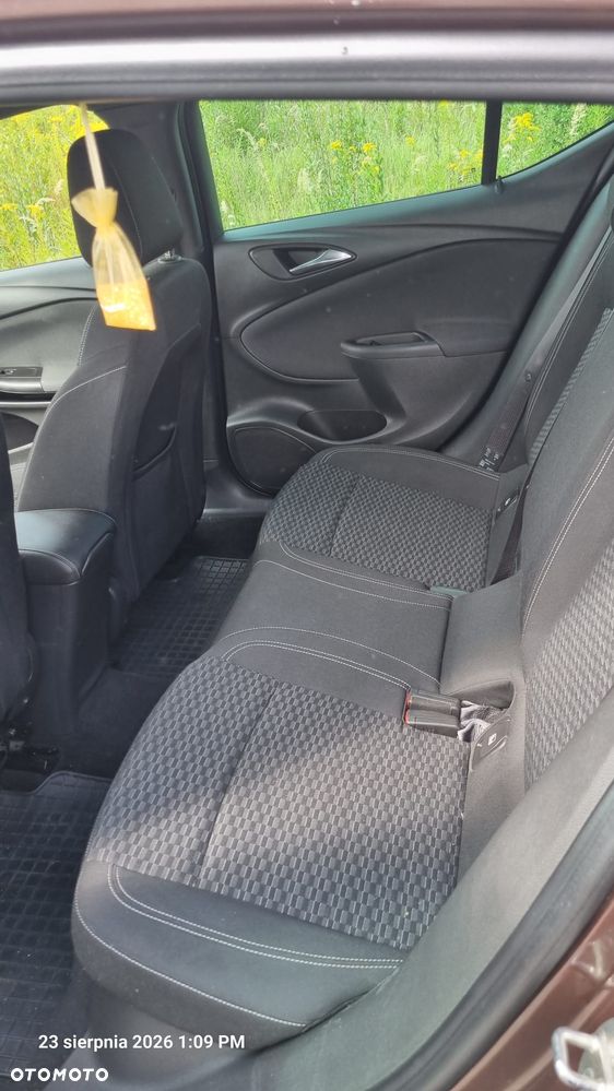 Opel Astra 1.4 T Dynamic S&S - 8