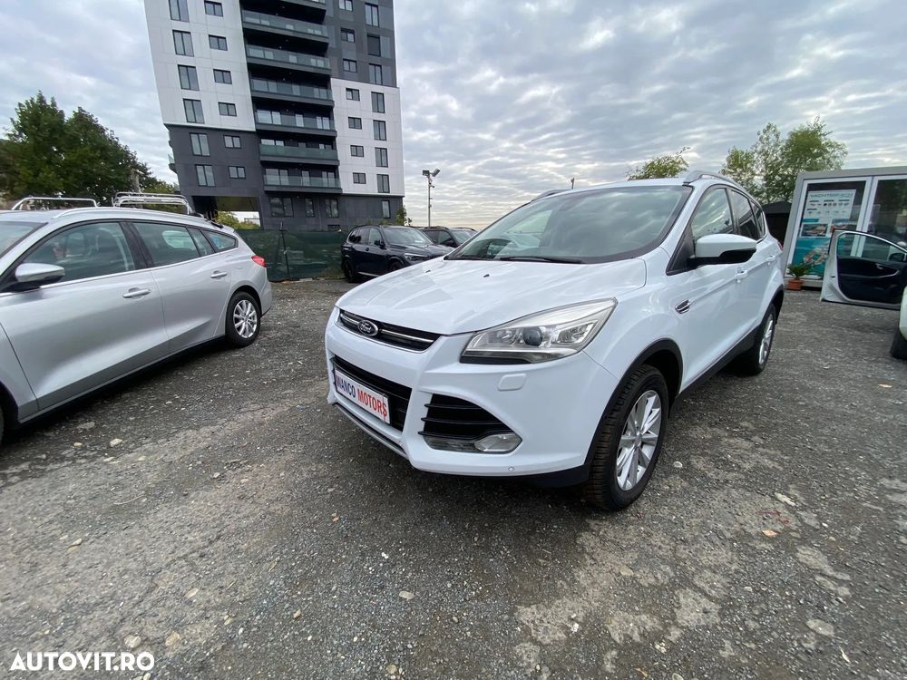 Ford Kuga 2.0 TDCi Powershift 4WD Titanium - 1