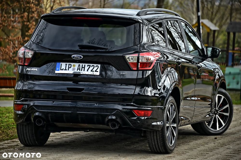 Ford Kuga 2.0 TDCi 4x4 ST-Line - 6