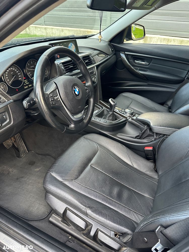 BMW Seria 3 318d xDrive - 8
