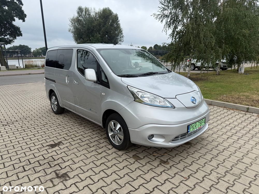 Nissan NV200 Evalia - 3