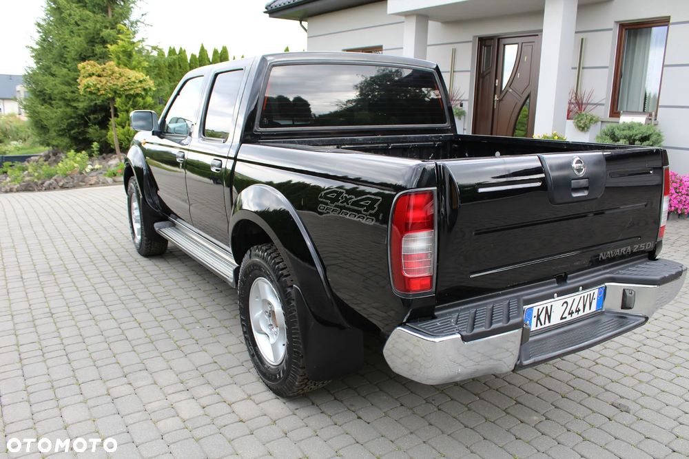 Nissan Pickup Navara - 7