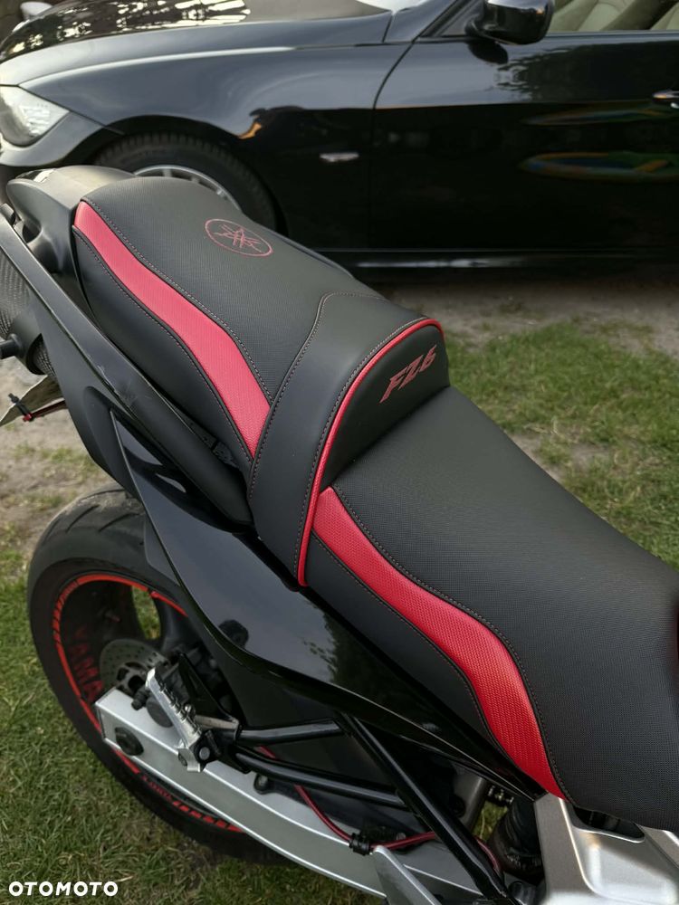Yamaha FZ6 - 4