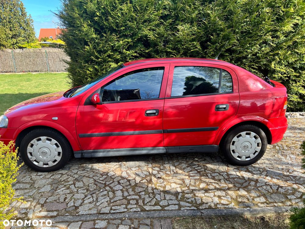 Opel Astra 1.4 Start - 2