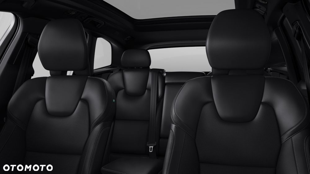 Volvo XC 60 B5 B AWD Plus Black Edition - 12