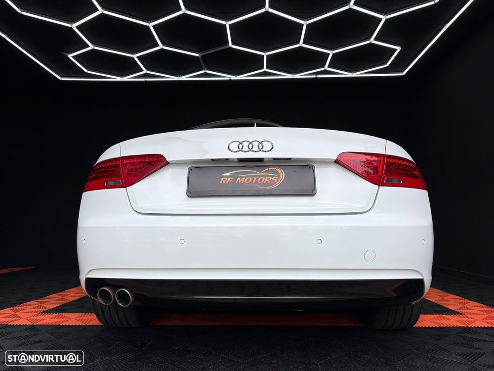 Audi A5 2.0 TDI Multitronic S-line - 29