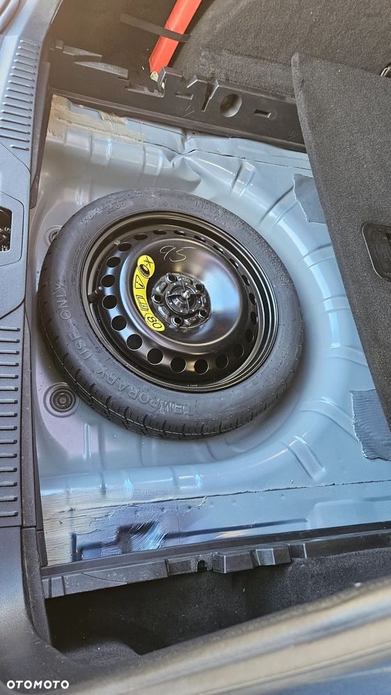 Ford Focus 1.0 EcoBoost Titanium X - 8