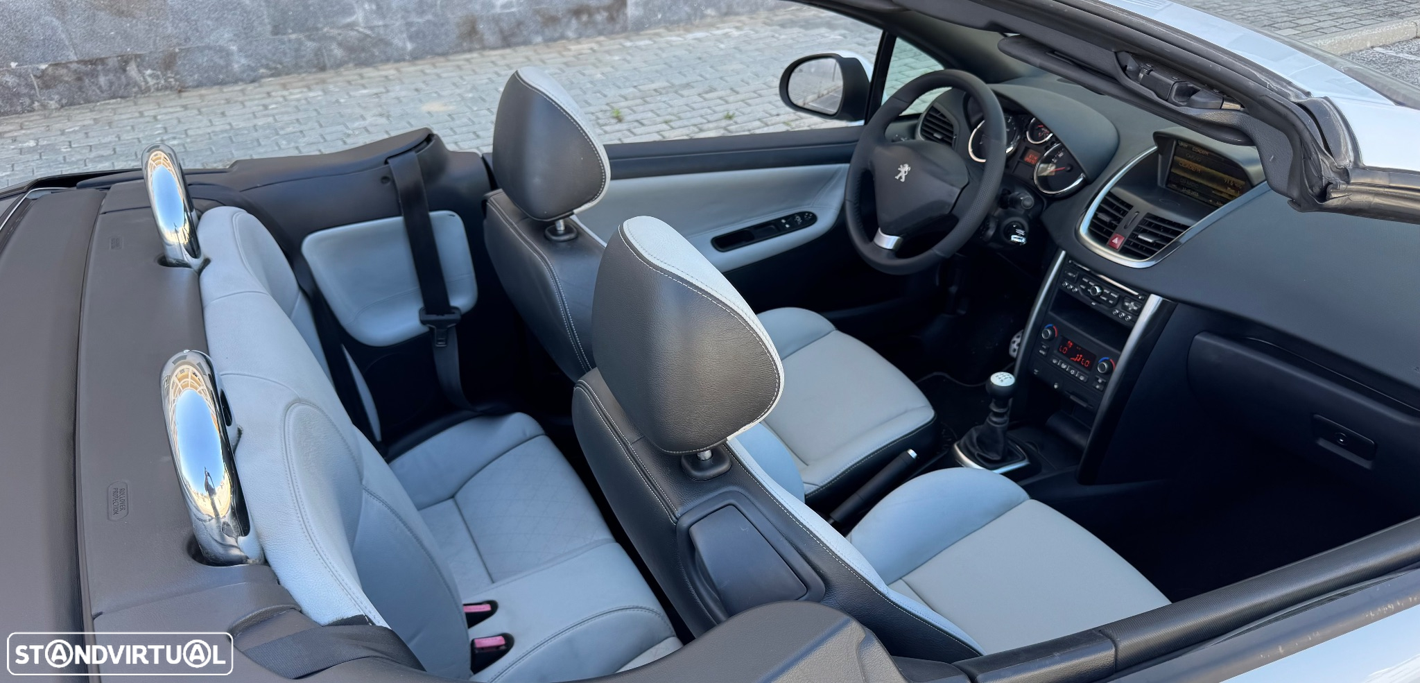 Peugeot 207 CC 1.6 HDi Roland Garros - 25