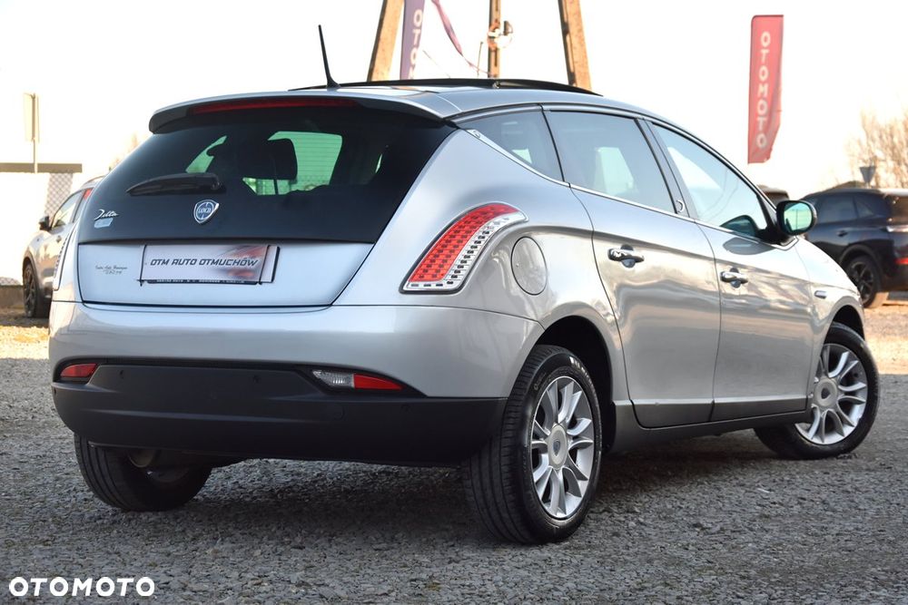 Lancia Delta 1.6 MultiJet 16v Argento - 9