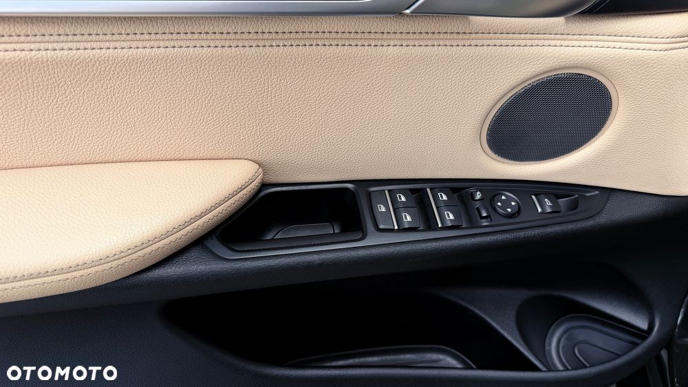 BMW X5 xDrive40e - 28