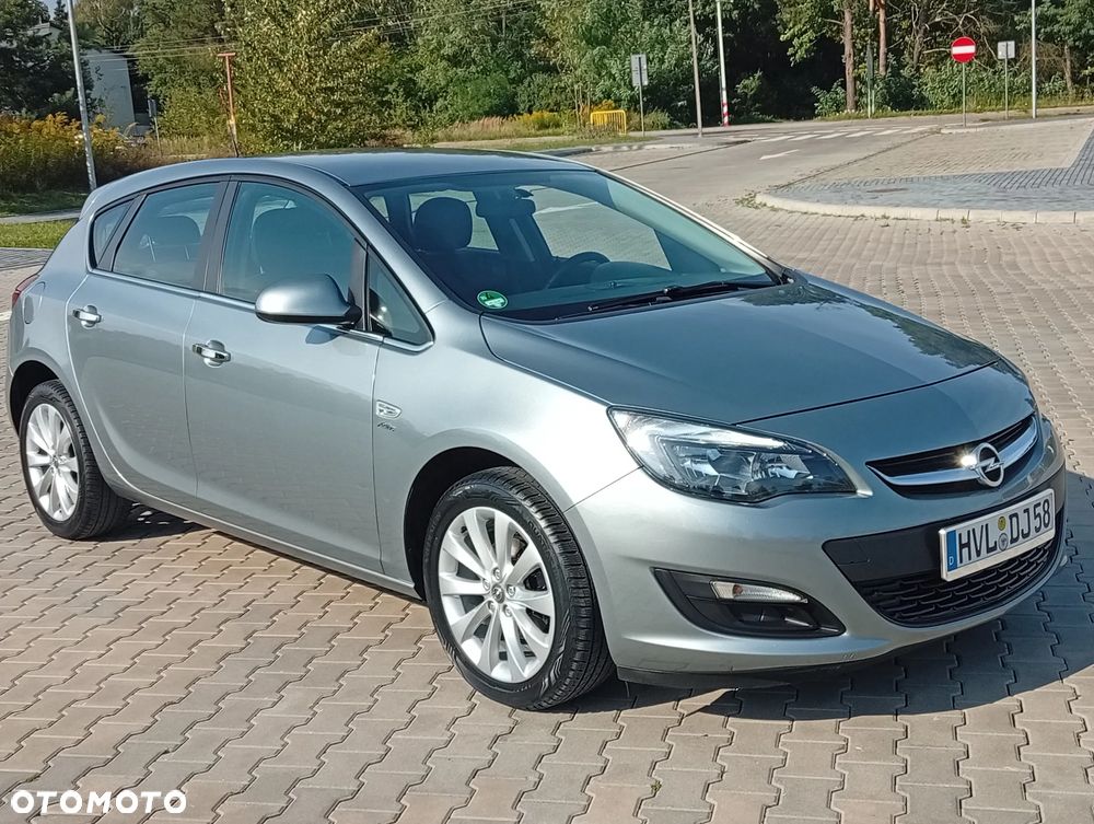Opel Astra 1.4 T Active EU6 - 10