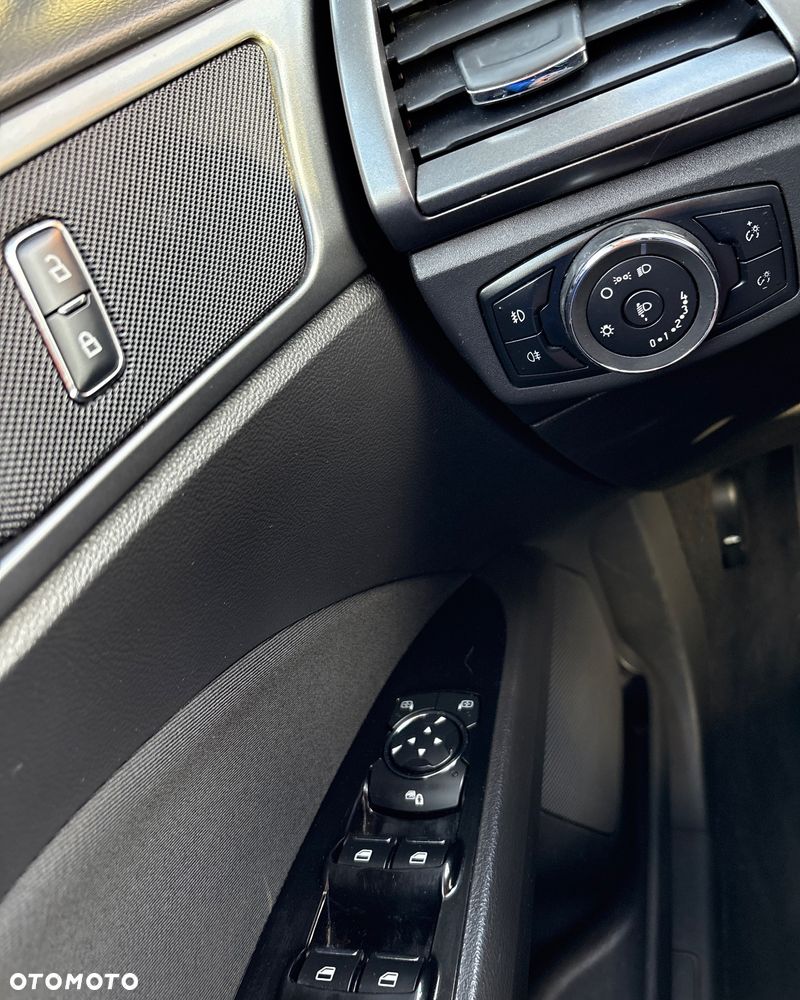 Ford Mondeo 1.5 TDCi Edition - 20