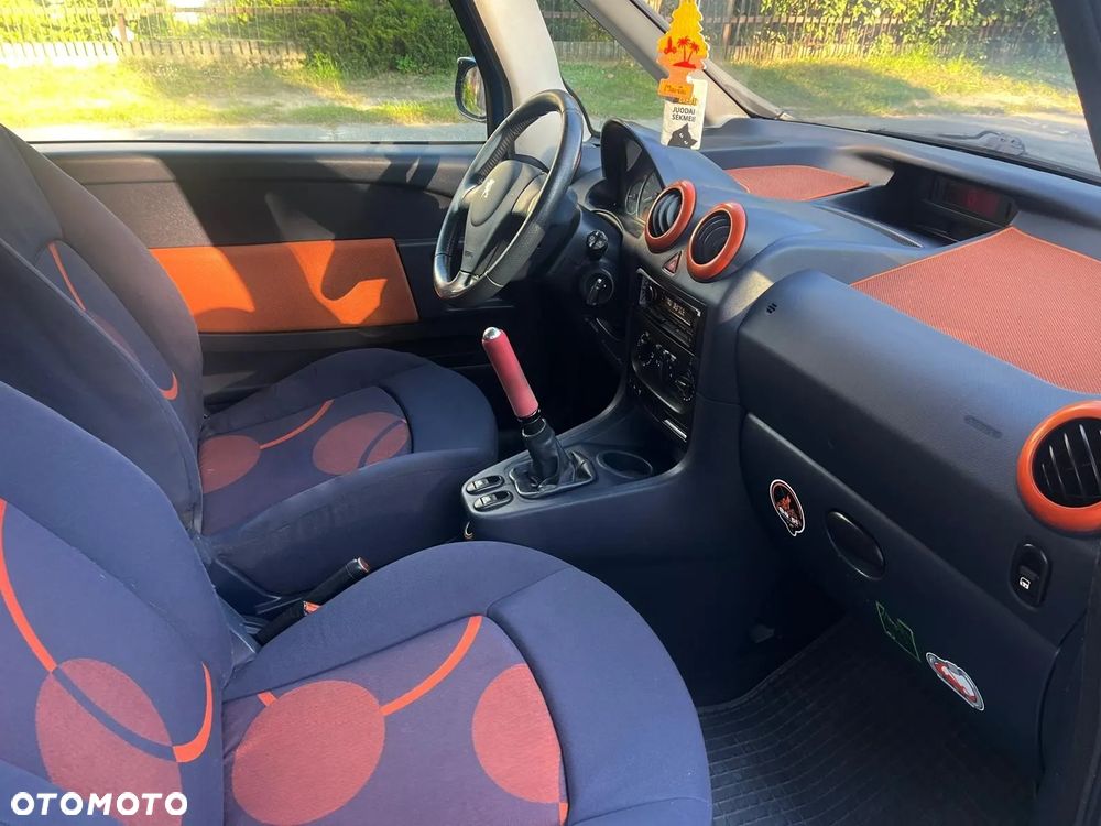 Peugeot 1007 1.4 HDI Trendy - 11