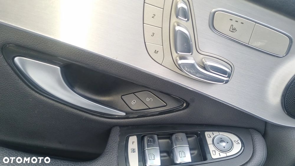 Mercedes-Benz GLC - 18