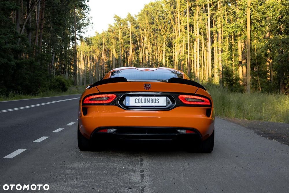 Dodge Viper - 32