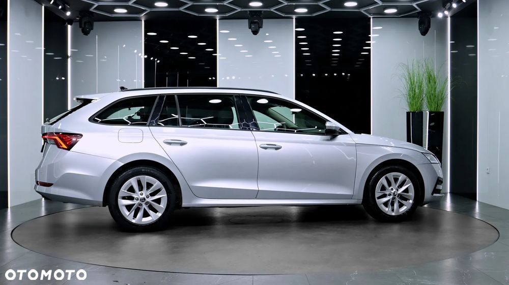 Skoda Octavia 2.0 TDI Ambition - 10