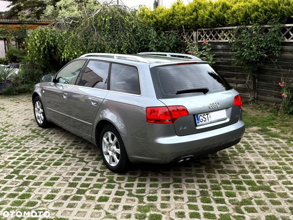 Audi A4 Avant 2.0 TDI - 11