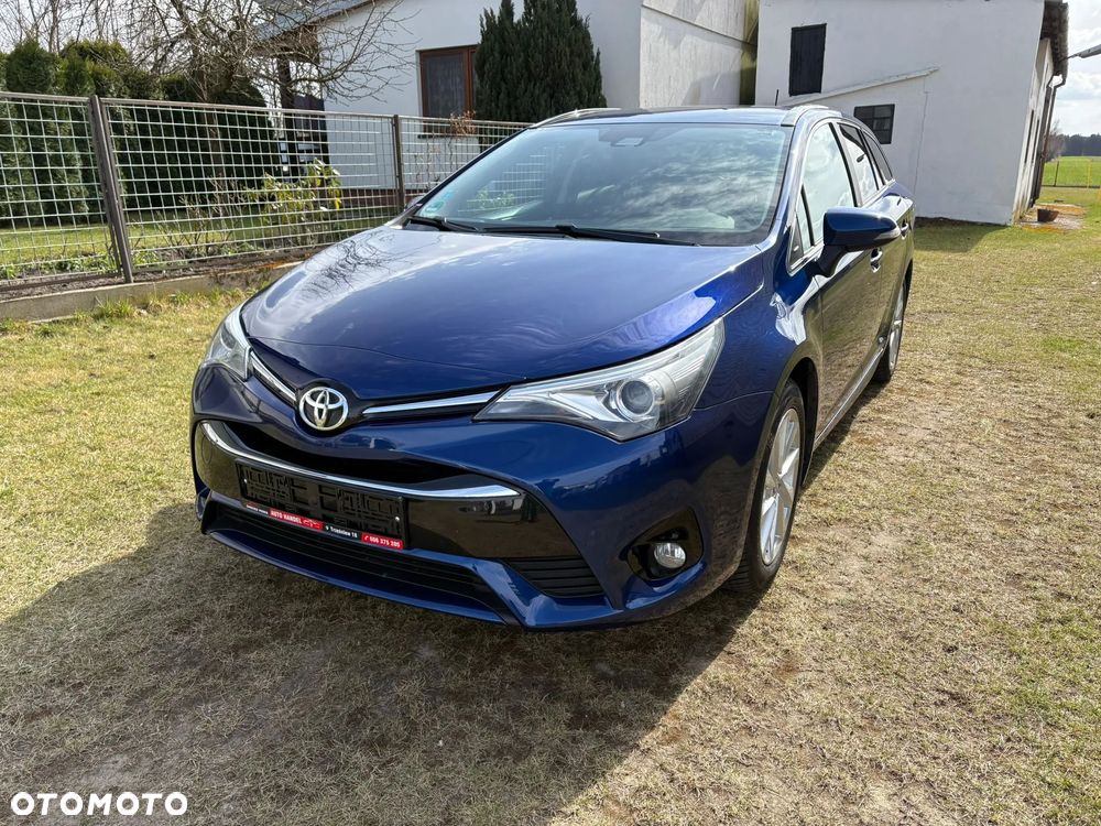 Toyota Avensis Touring Sports 1.8 Edition S+ - 11