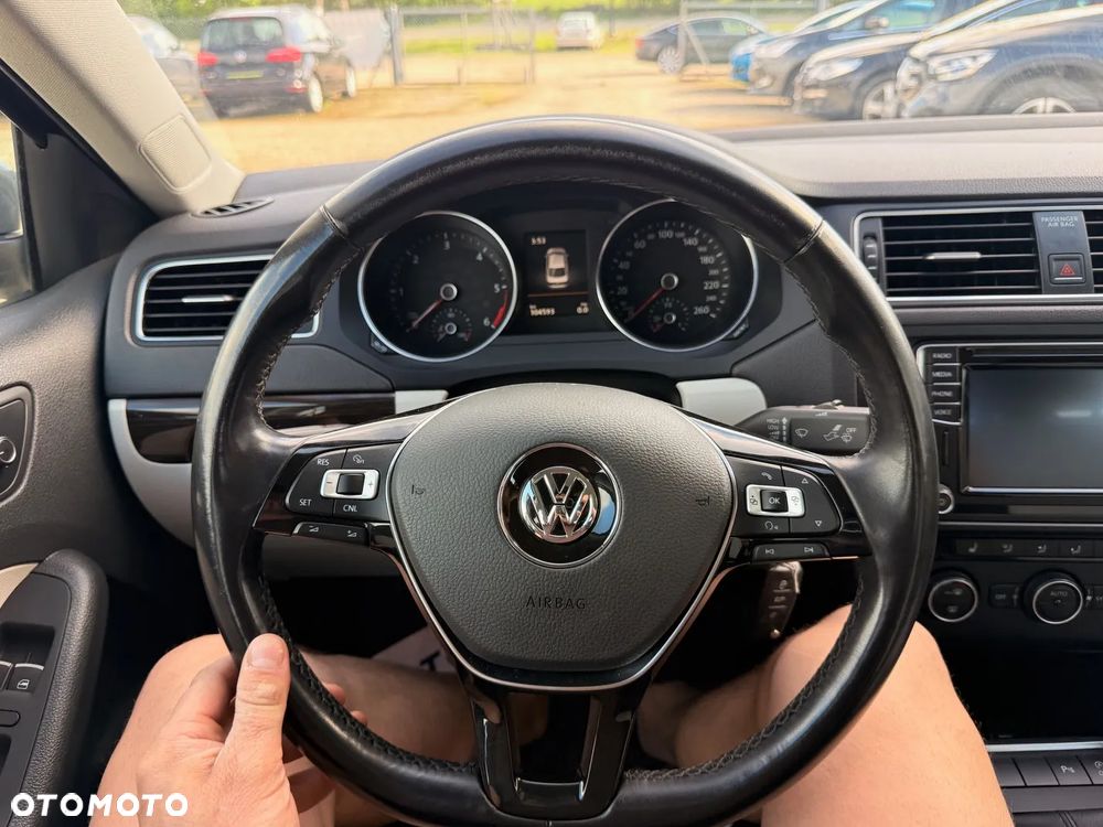 Volkswagen Jetta 2.0 TDI DPF BMT Comfortline - 24