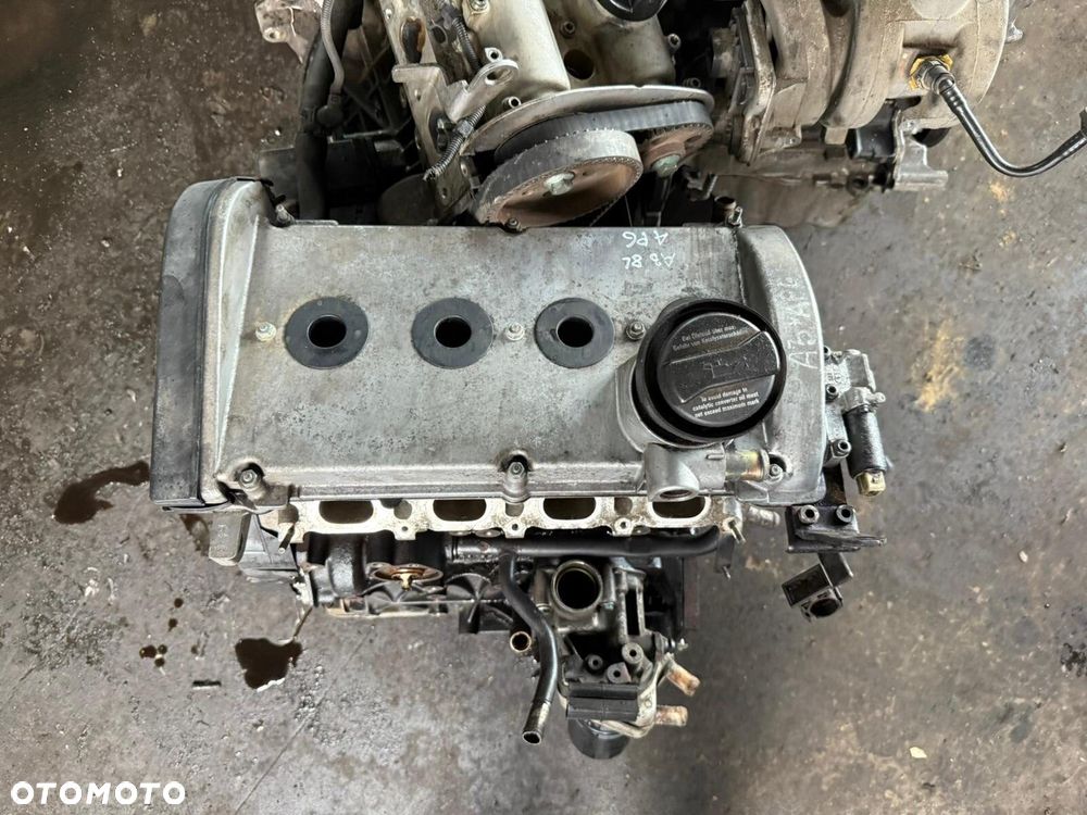 Silnik słupek Audi A3 8L 1.8 benzyna kod APG - 6