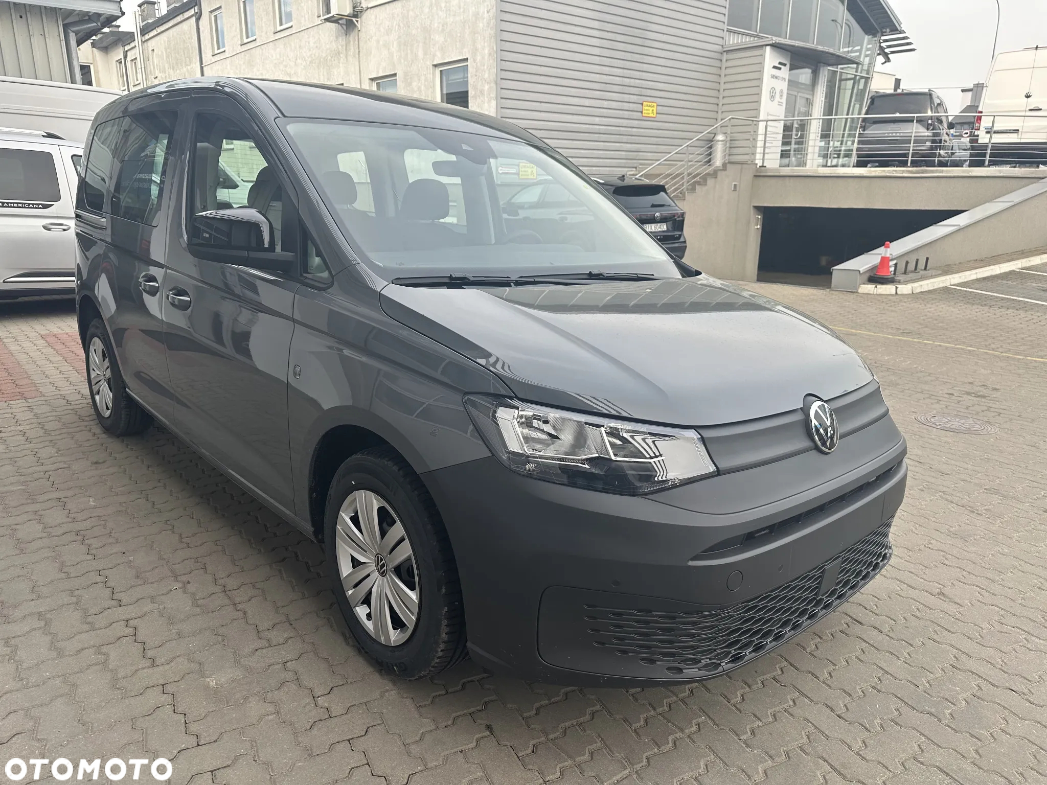 Volkswagen Caddy 2.0 TDI DSG - 6