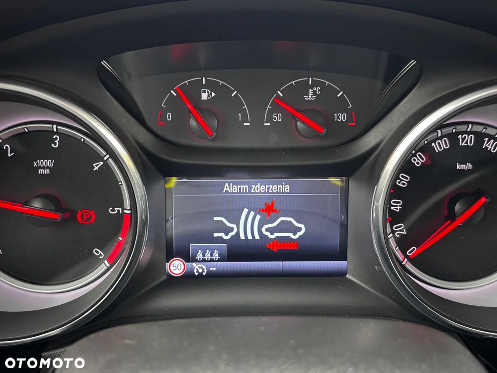 Opel Astra 1.6 D (CDTI) Start/Stop Innovation - 23
