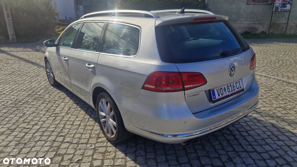 Volkswagen Passat 2.0 TDI 4Motion BlueMotion Technol Highline - 10