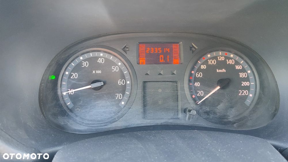 Renault Clio - 7