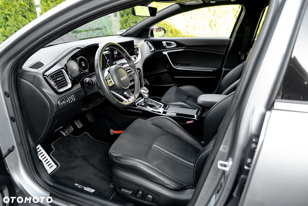 Kia ProCeed 1.5 T-GDI DCT7 OPF GT LINE - 14