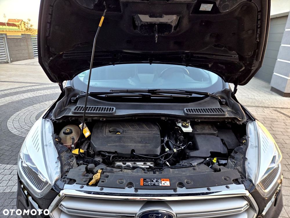 Ford Kuga 1.5 EcoBoost 2x4 SYNC - 34