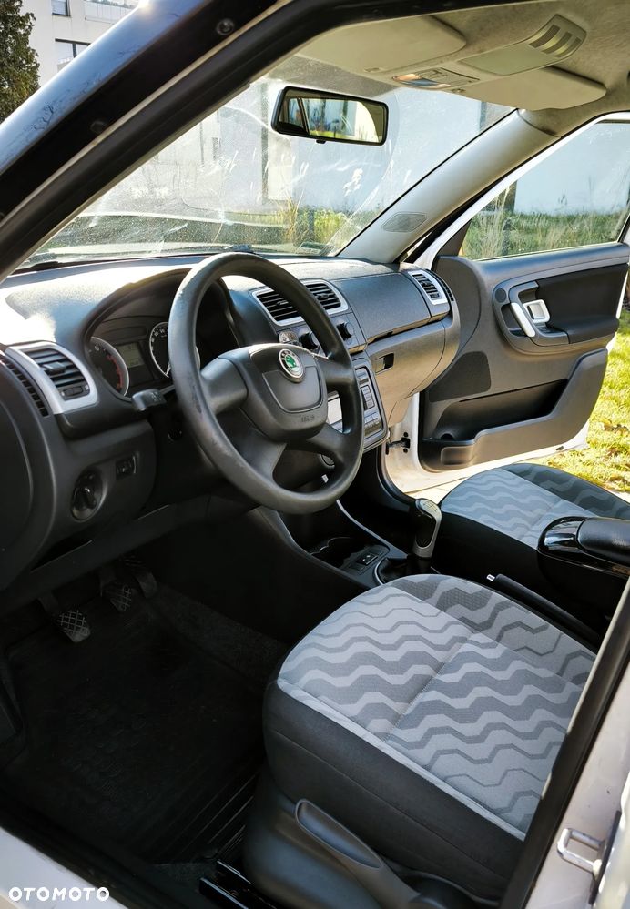 Skoda Fabia 1.4 16V Ambition - 14