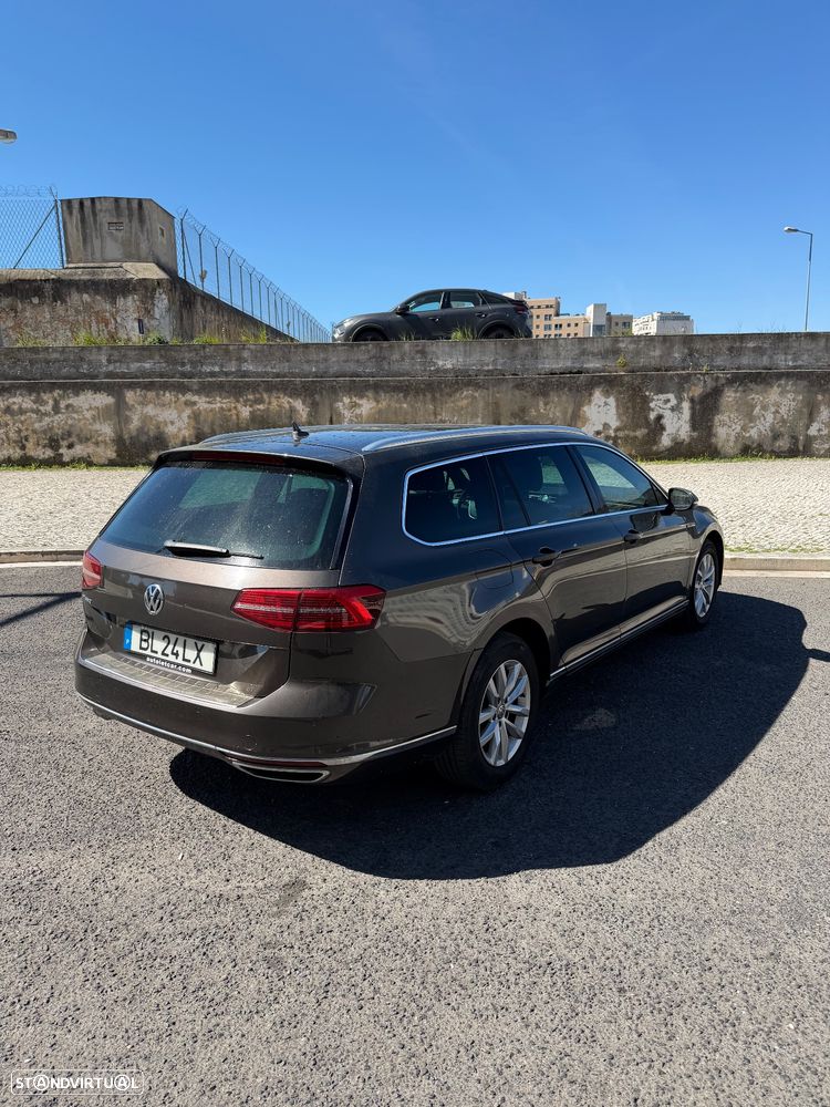 VW Passat Variant - 3