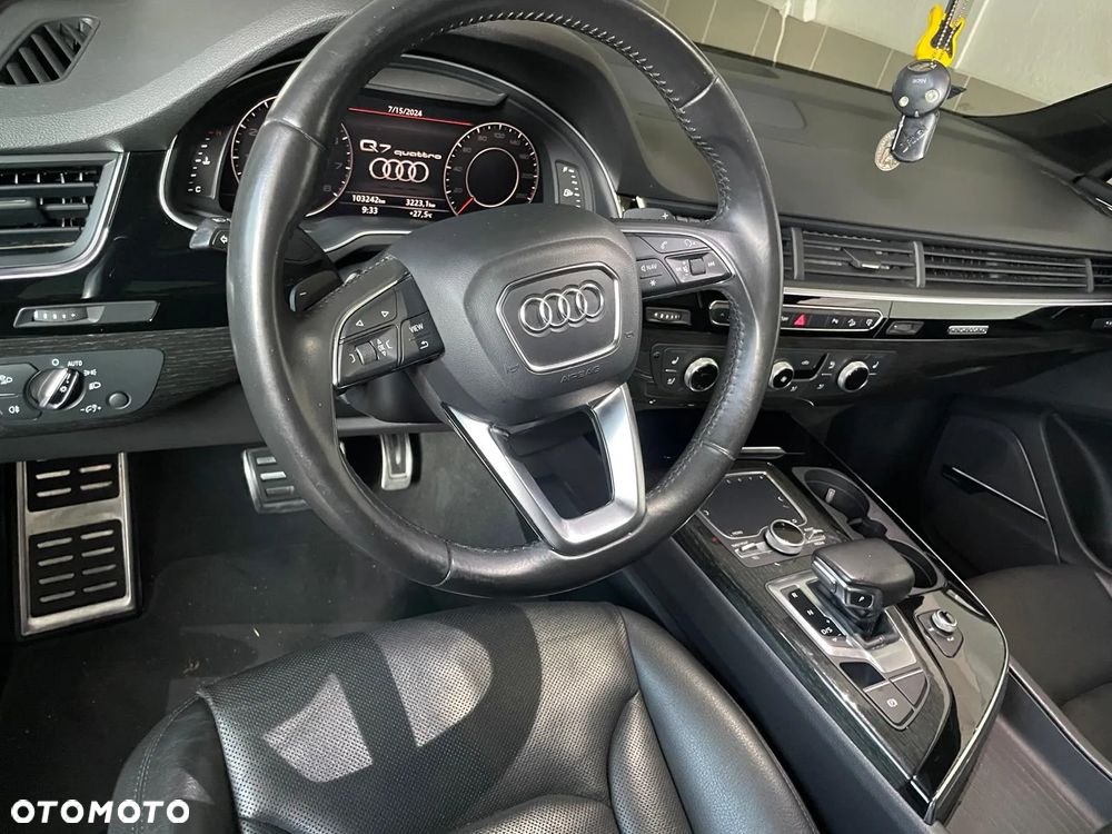 Audi Q7 3.0 TFSI Quattro Tiptronic - 9