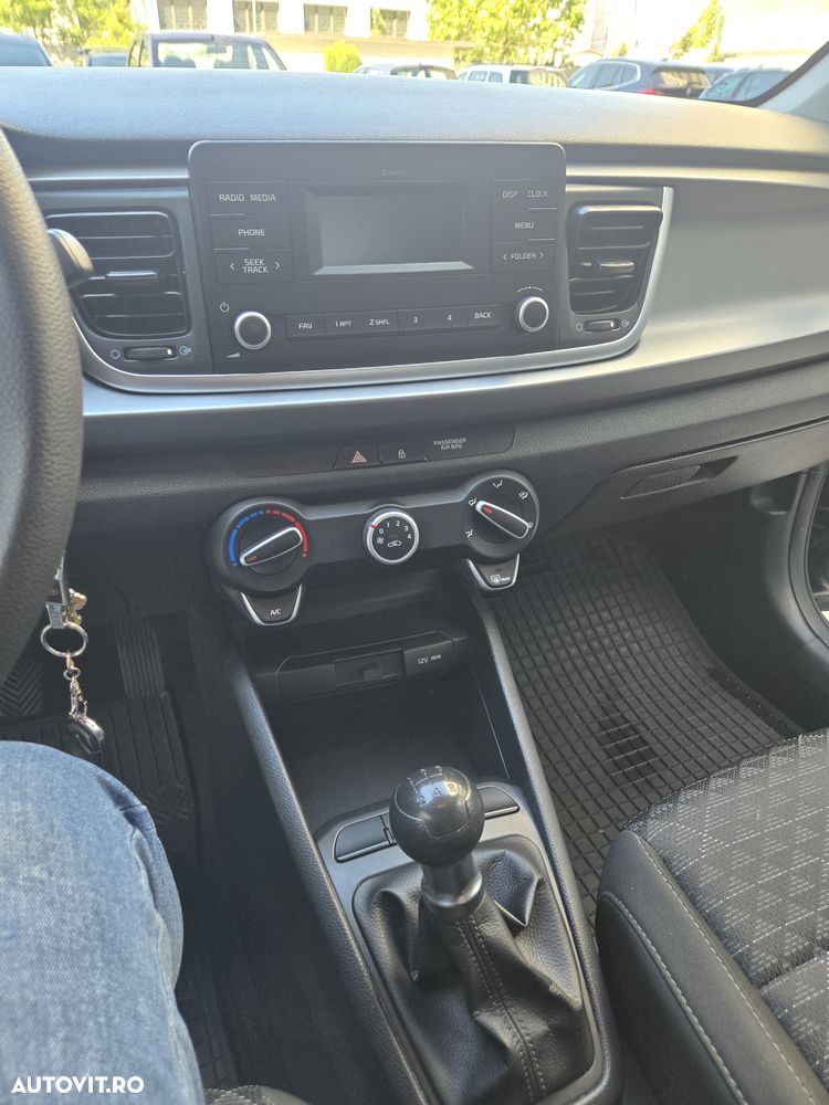 Kia Rio 1.2 MPI 5MT Urban - 16
