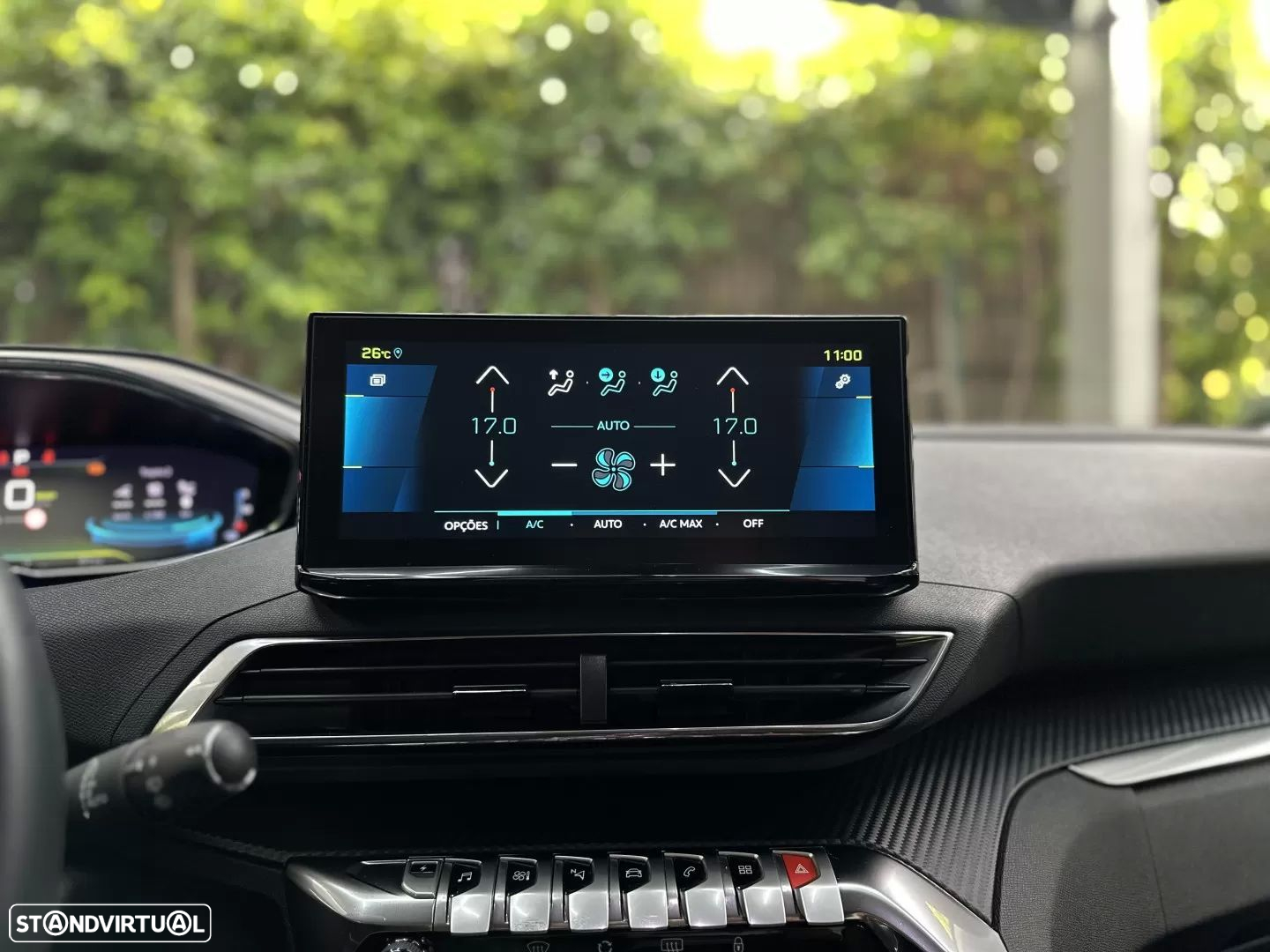Peugeot 3008 1.6 Hybrid Allure Pack e-EAT8 - 33