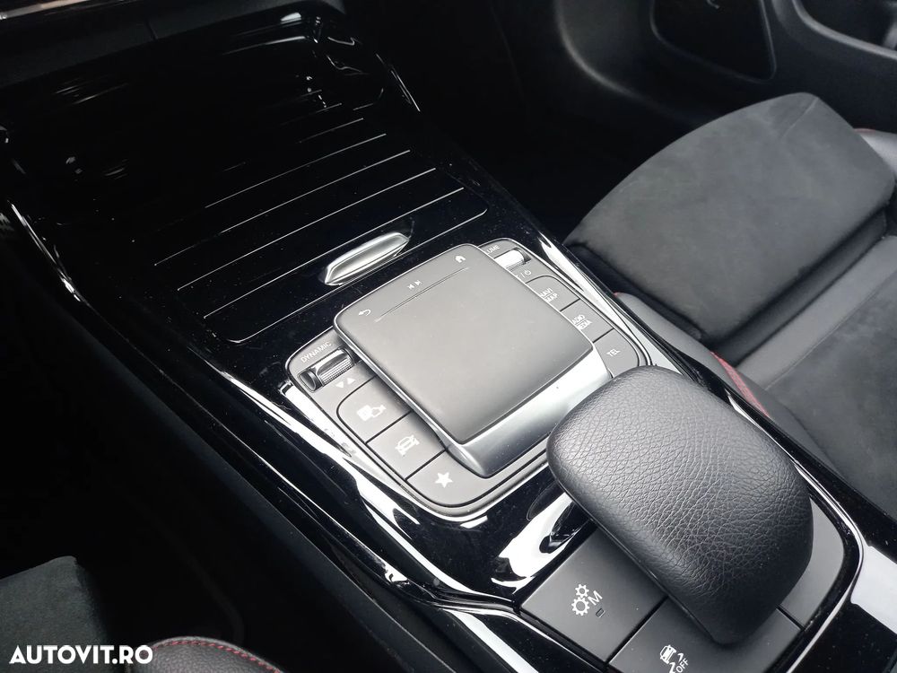 Mercedes-Benz CLA 45 AMG - 20