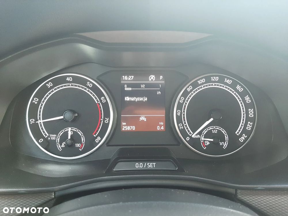 Skoda Kamiq 1.0 TSI Ambition DSG - 23