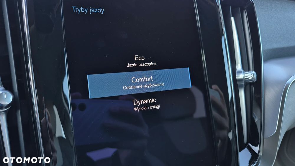 Volvo V60 B4 D Geartronic Momentum Pro - 20