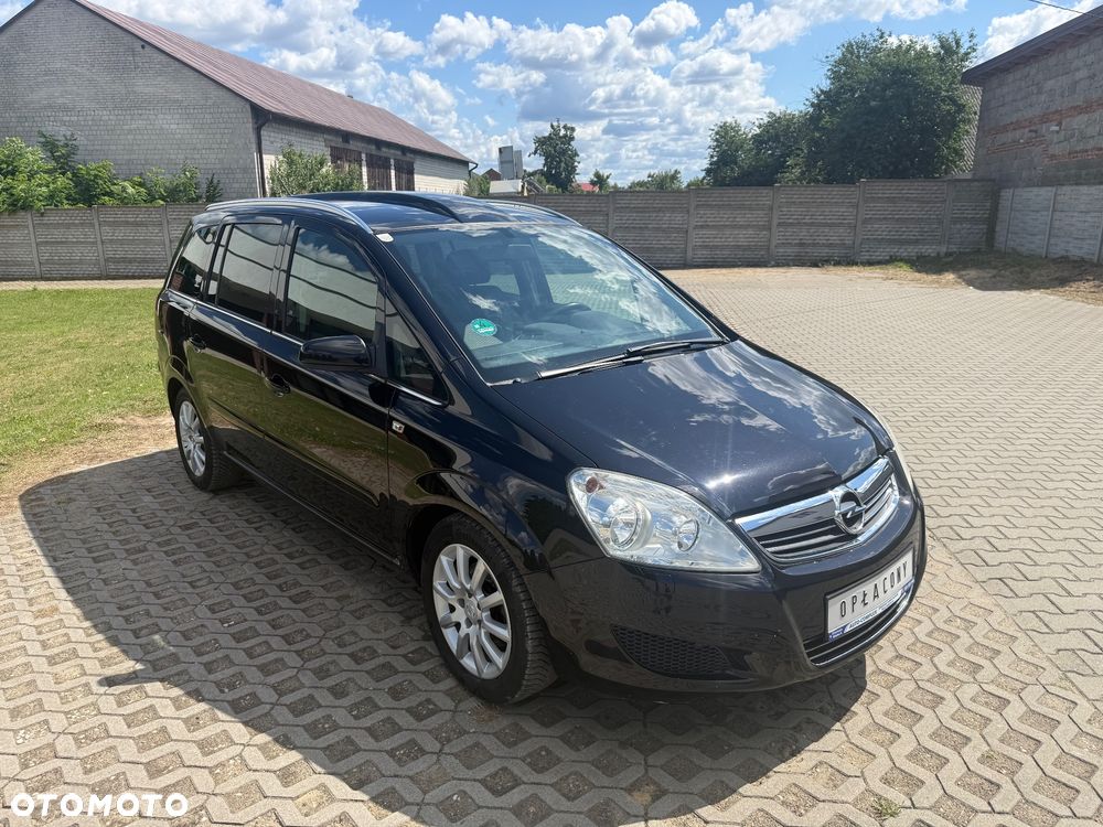 Opel Zafira 1.6 - 8