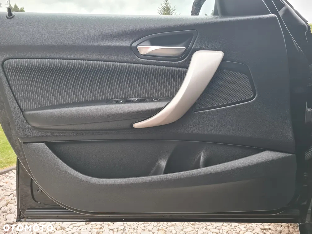 BMW Seria 1 116d - 28