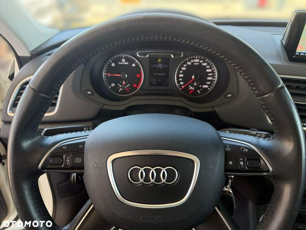 Audi Q3 - 17